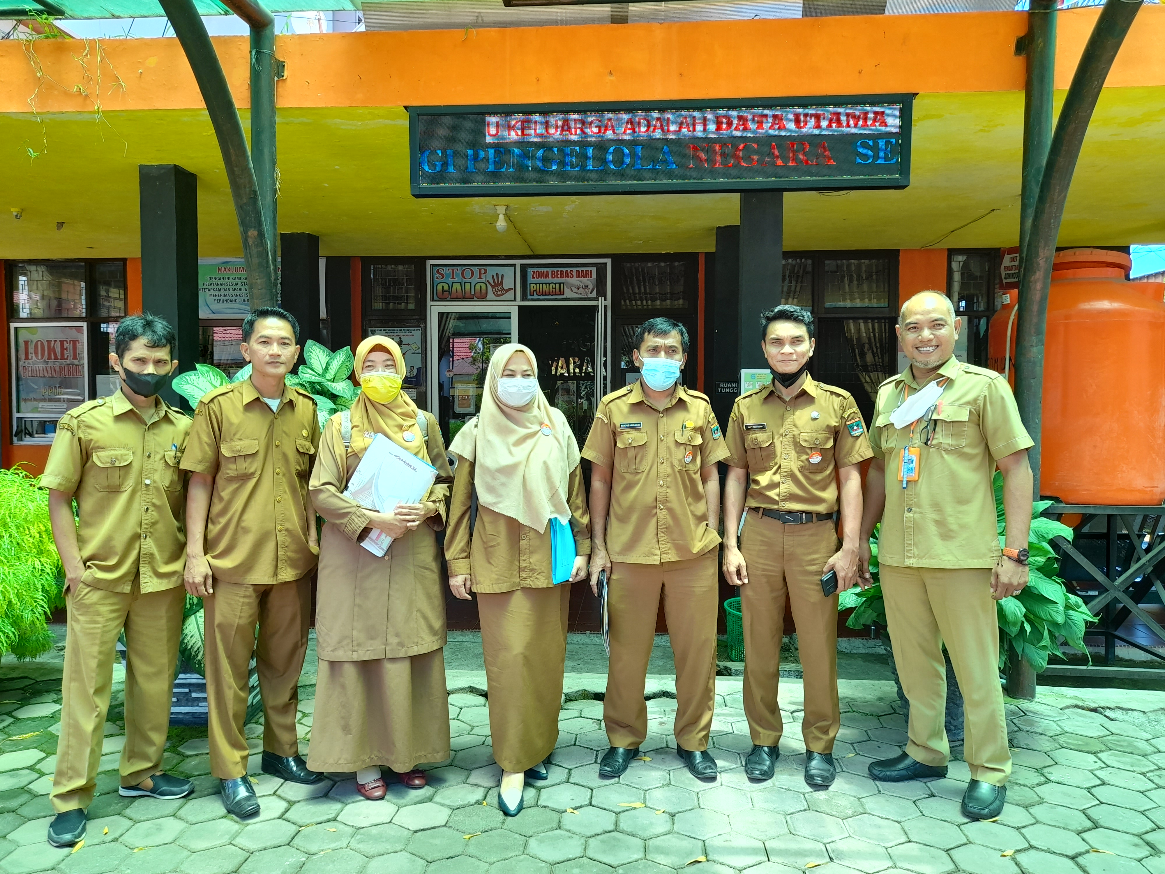TIM MONEV PROVINSI KUNJUNGI DINAS DUKCAPIL PESSEL