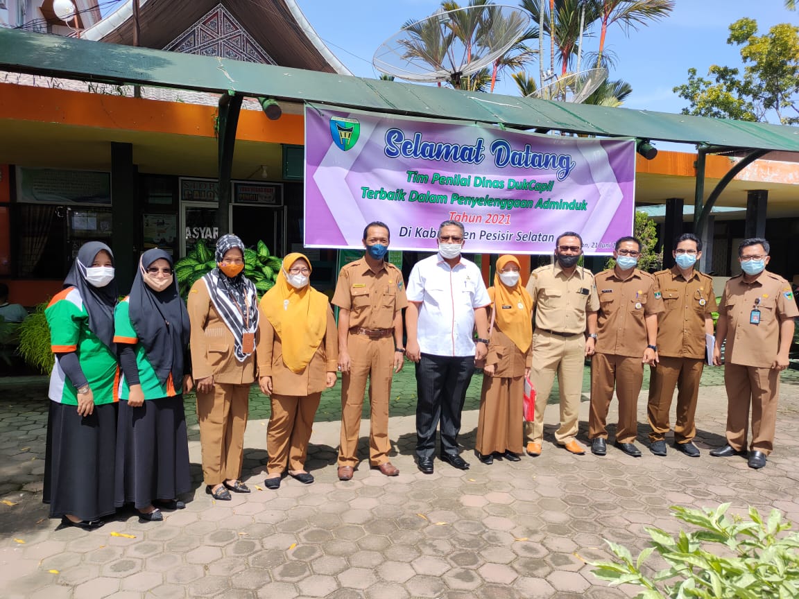 PENILAIAN DUKCAPIL TERBAIK SE SUMATERA BARAT