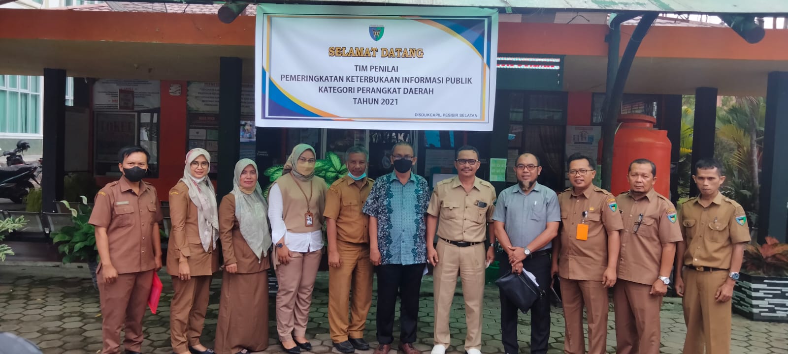 VISITASI PPID BADAN PUBLIK DI DISDUKCAPIL PESISIR SELATAN