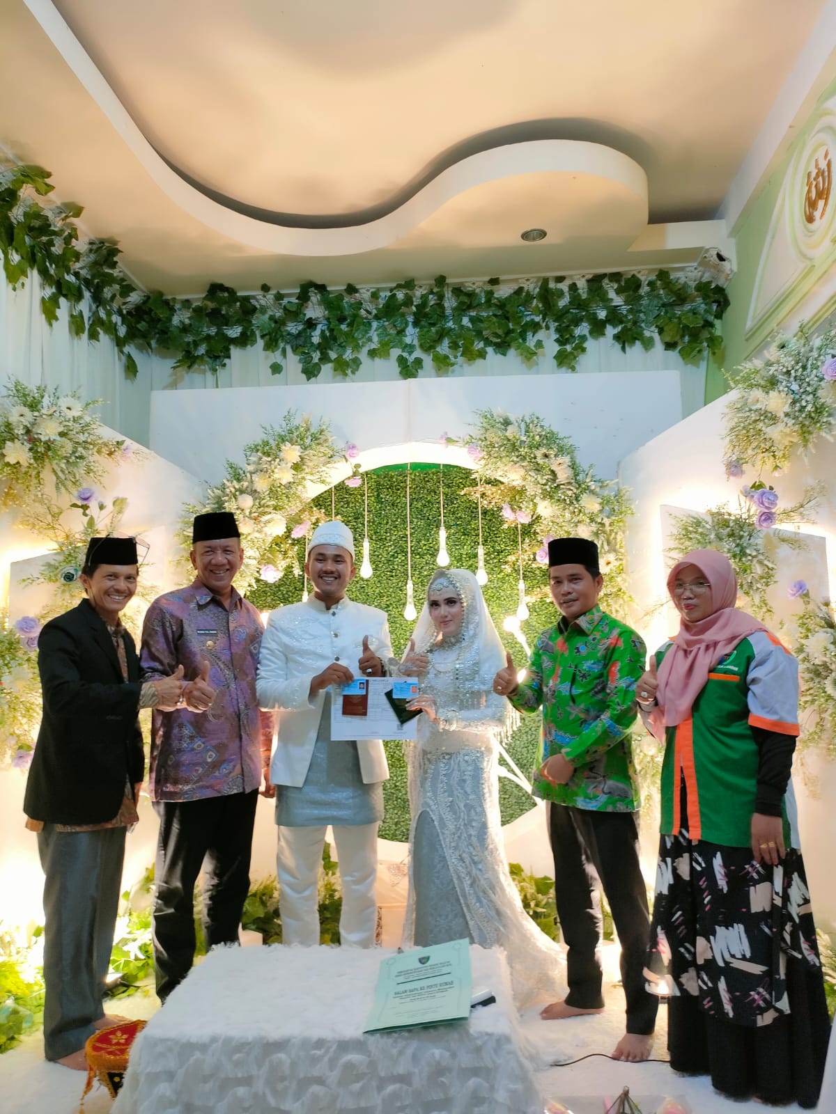 BUPATI PESSEL HADIRI LAYANAN INOVASI PASS NIKAH DI KECAMATAN PANCUNG SOAL