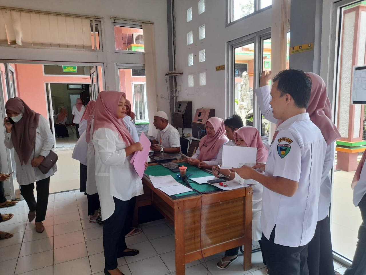 DINAS PERTANIAN LAKUKAN INSTALASI IDENTITAS KEPENDUDUKAN DIGITAL