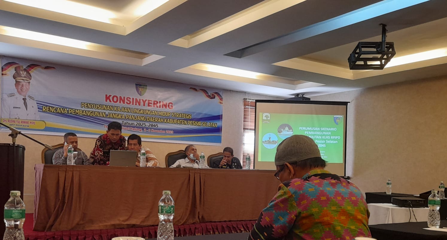 DISDUKCAPIL IKUTI KONSINYERING PENYUSUNAN KAJIAN LINGKUNGAN HIDUP STRATEGIS RKPD
