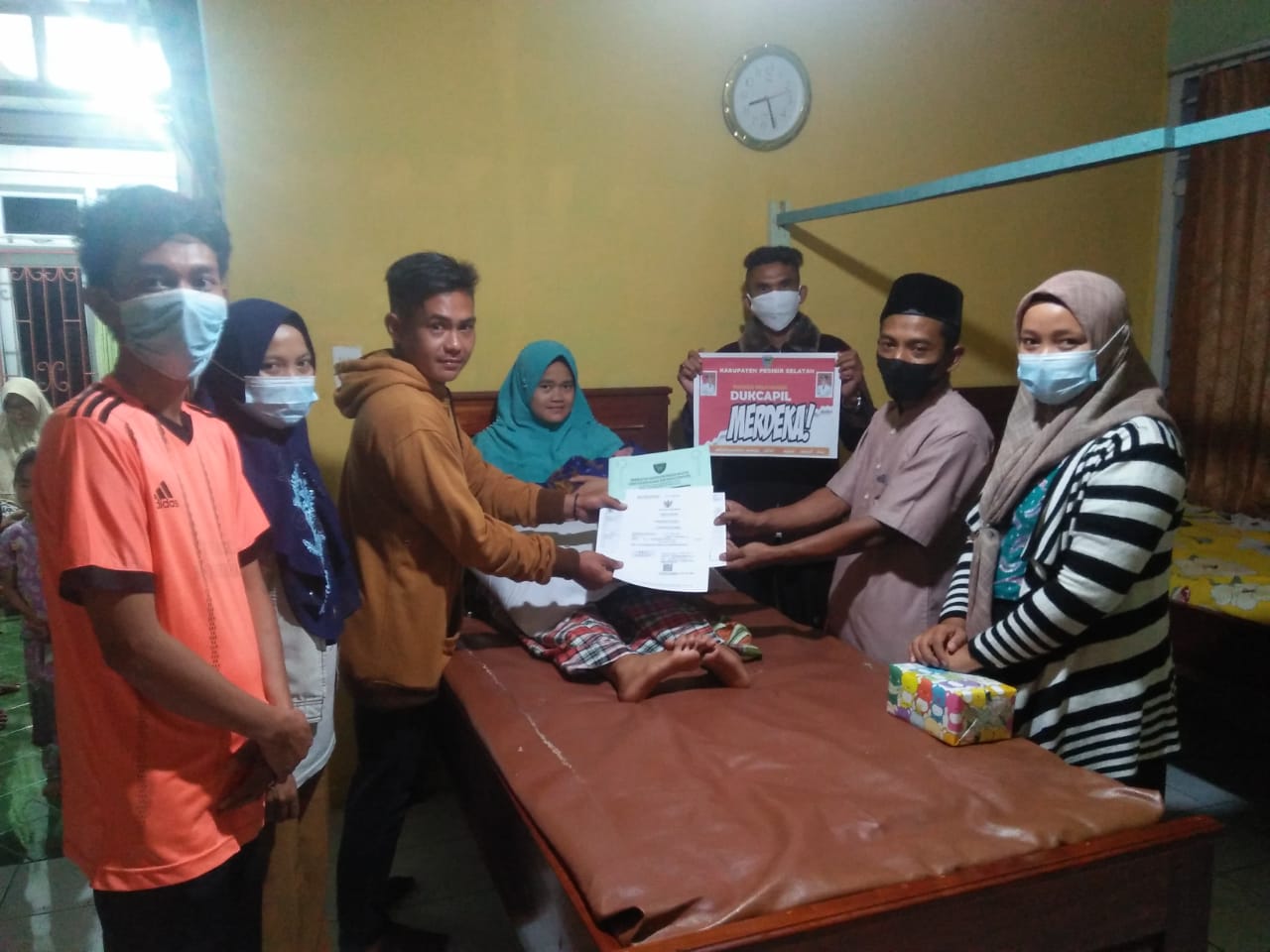 LAYANAN INOVASI MERDEKA DI UKL DISDUKCAPIL KECAMATAN LUNANG 