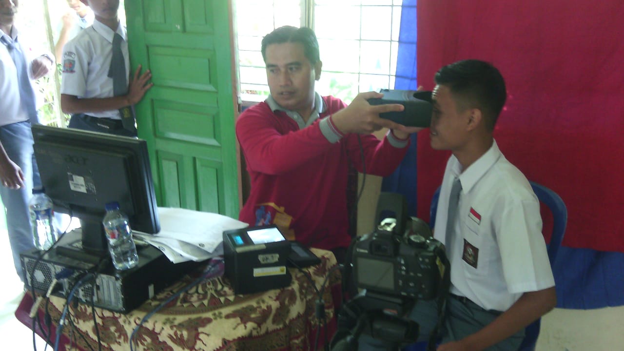 INOVASI LAYANAN JEBOL PER SISWA DINAS DUKCAPIL KABUPATEN PESISIR SELATAN